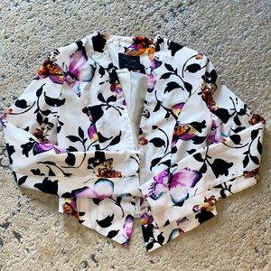 Gorgeous butterfly blazer